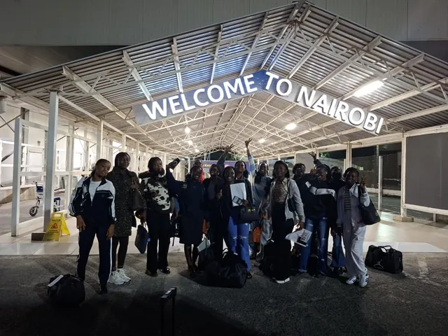 Arrivée de nuit à l’aéroport de Nairobi